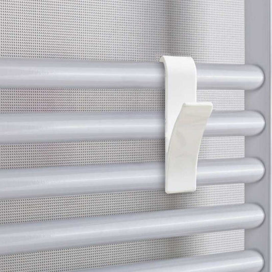 gancio per asciugamani 4 pezzi colore bianco, accessorio da bagno visto frontalmente