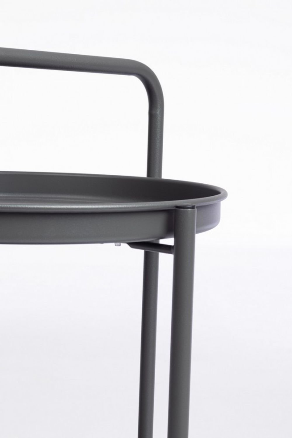 carrello pieghevole austin in acciaio antracite, con vassoio, ambientazione d’arredo con il prodotto protagonista