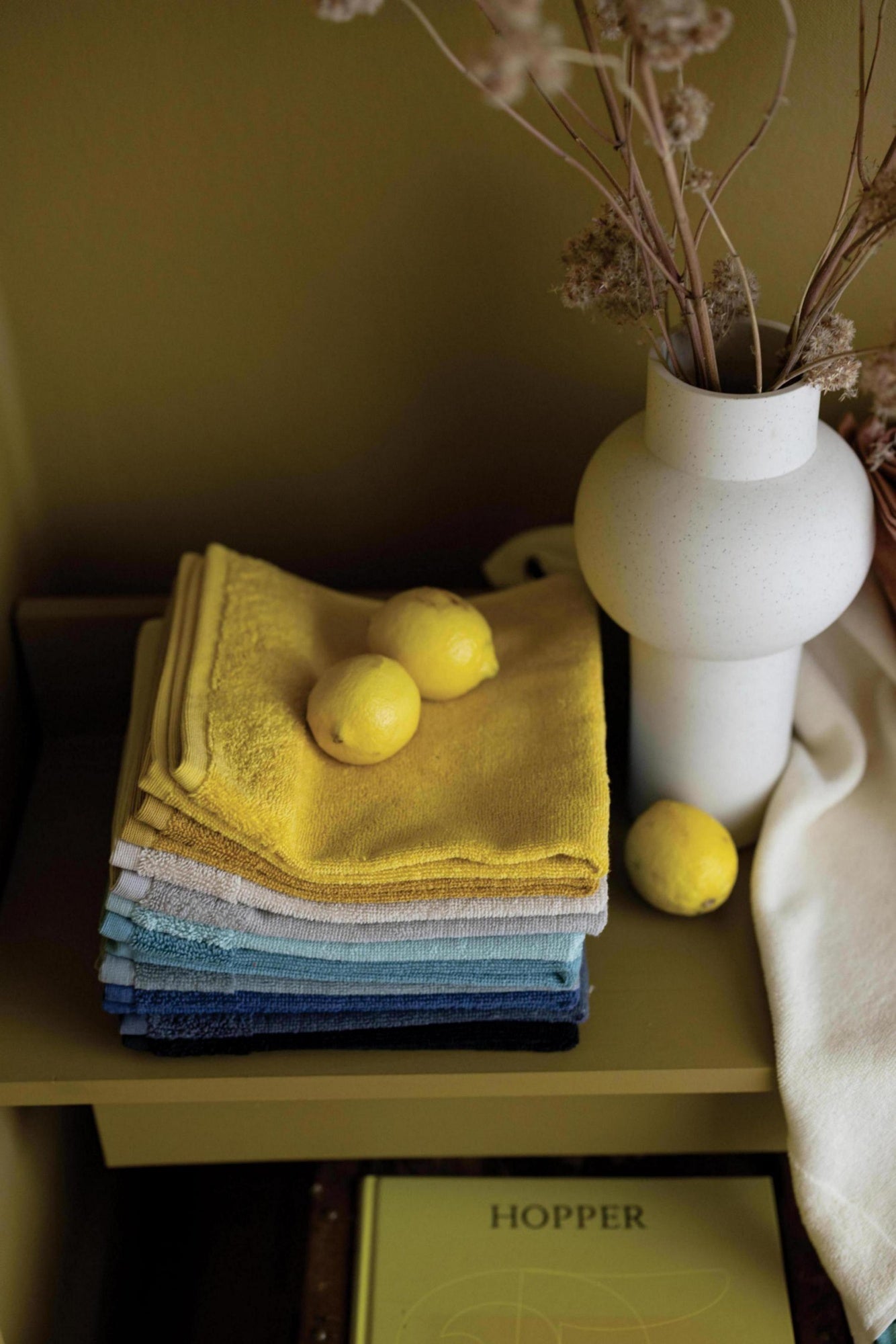 asciugamano con occhiello curl timo, colore timo, taglia 50 x 50. realizzato in 100% cotone, ideale per assorbenza e delicatezza sulla pelle