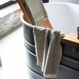 asciugamano zoe nocciola, colore nocciola, taglia 50 x 100. perfetto per il bagno quotidiano o la palestra