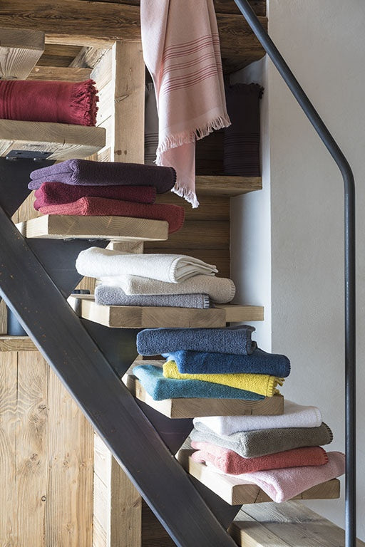 asciugamano da bagno bora neve, colore neve, taglia 90 x 150. realizzato in 100% cotone, ideale per assorbenza e delicatezza sulla pelle