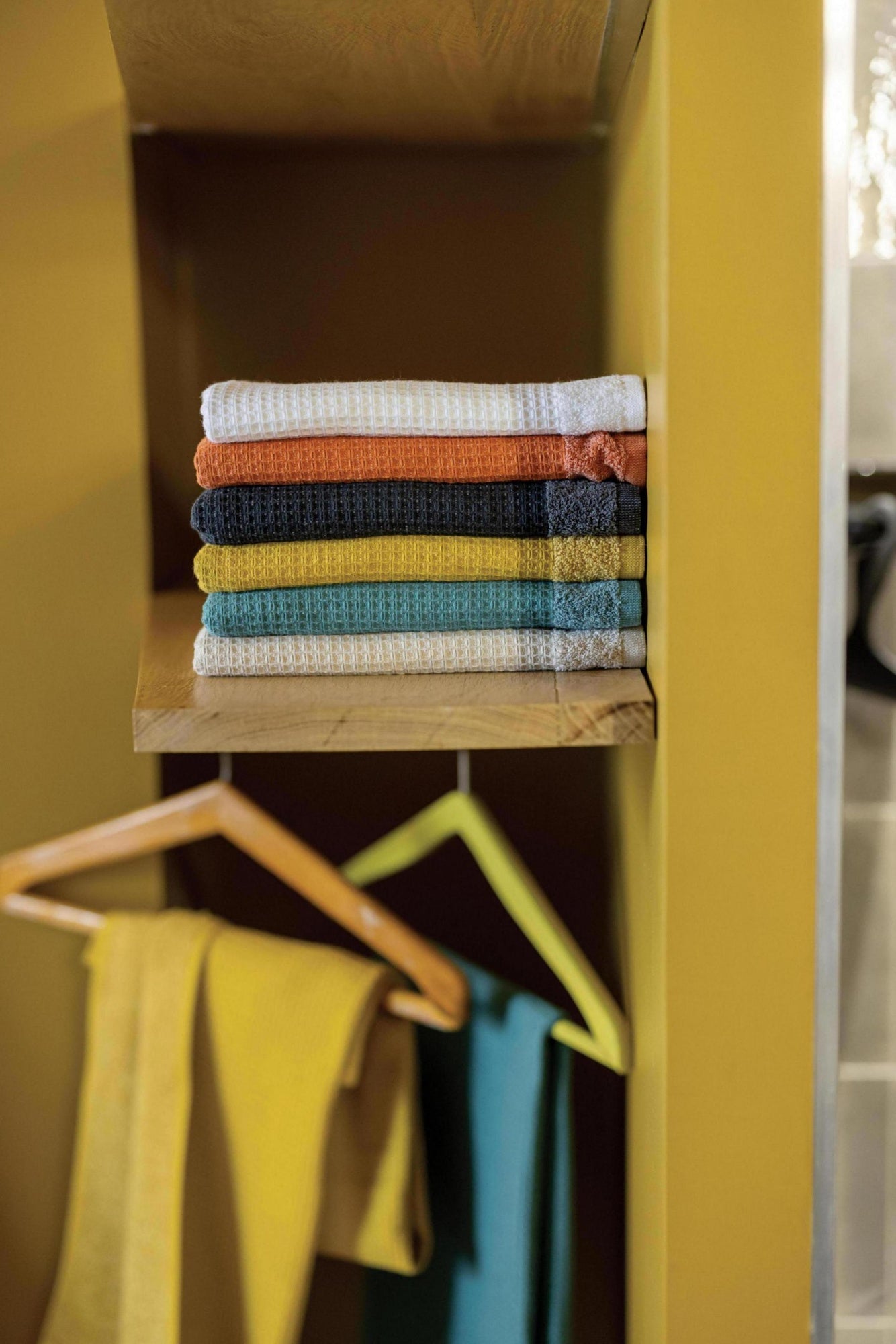 asciugamano da bagno riciclato abby marmellata, colore marmellata, taglia 50 x 100. realizzato in 80% cotone 15% poliestere 5% viscosa, ideale per assorbenza e delicatezza sulla pelle