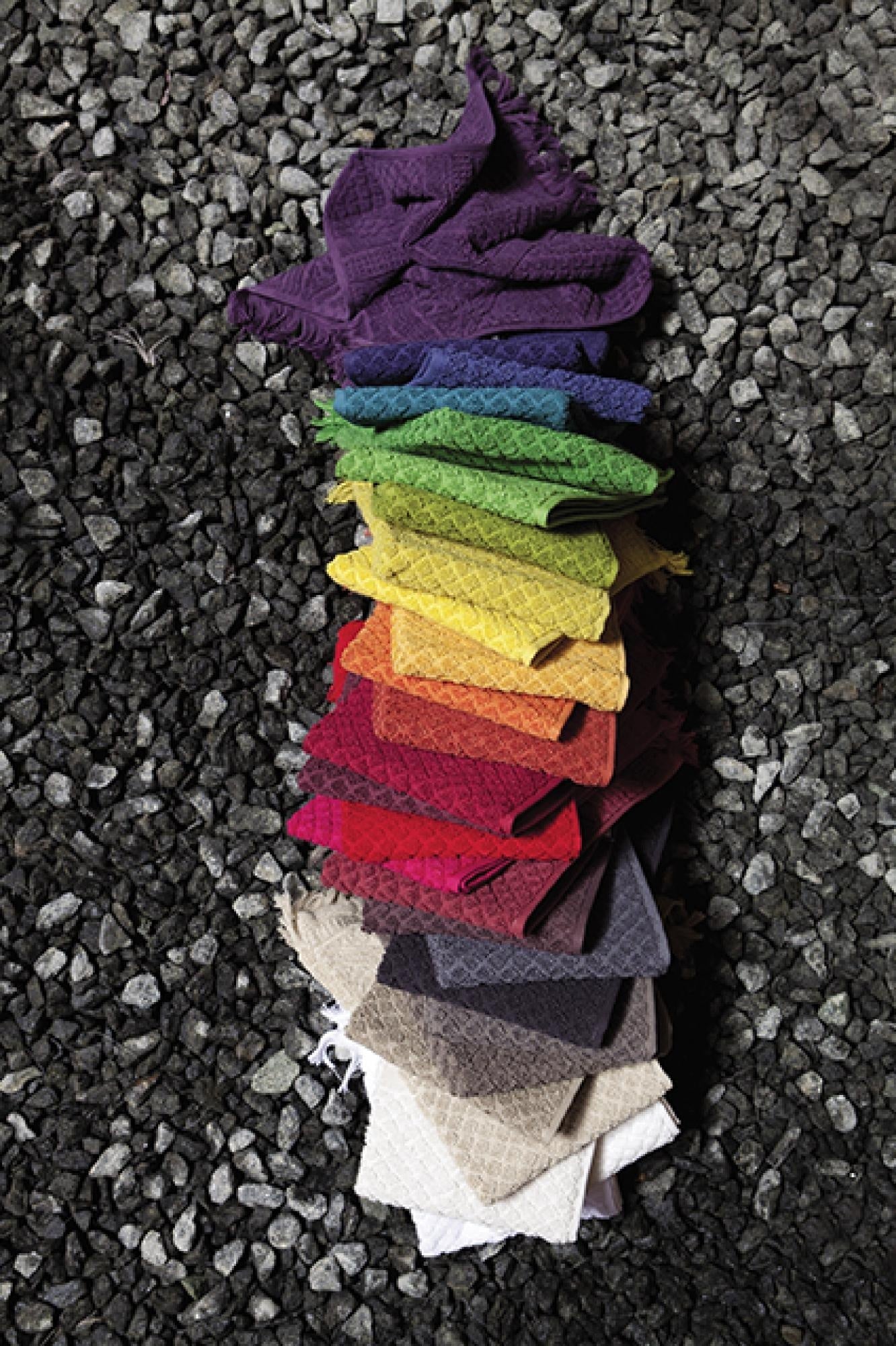 asciugamano da doccia zoe gesso, colore gesso, taglia 70 x 140. asciuga rapidamente lasciando una piacevole sensazione