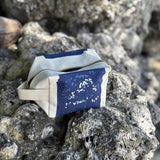 astuccio cubo gypso blu, colore blu, taglia 15,5 x 10 x 10. dettaglio del prodotto da bagno