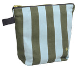 trousse da toilette rita matcha, colore matcha, taglia 23 x 28 x 10. dettaglio del prodotto da bagno