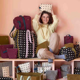 trousse da toilette mio ecru, colore ecru, taglia 23 x 28 x 10. dettaglio del prodotto da bagno