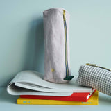 astuccio da ufficio gustave caviar, colore gustave caviar, taglia 6 x 20 x 6. dettaglio del prodotto da bagno