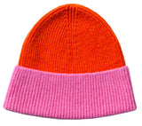 berretto benny papavero, colore papavero, taglia 21 x 23. berretto ecosostenibile su fondo neutro, piegato per mostrare il tessuto naturale