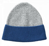 bonnet benny silver, colore silver, taglia 21 x 23. berretto ecosostenibile su fondo neutro, piegato per mostrare il tessuto naturale