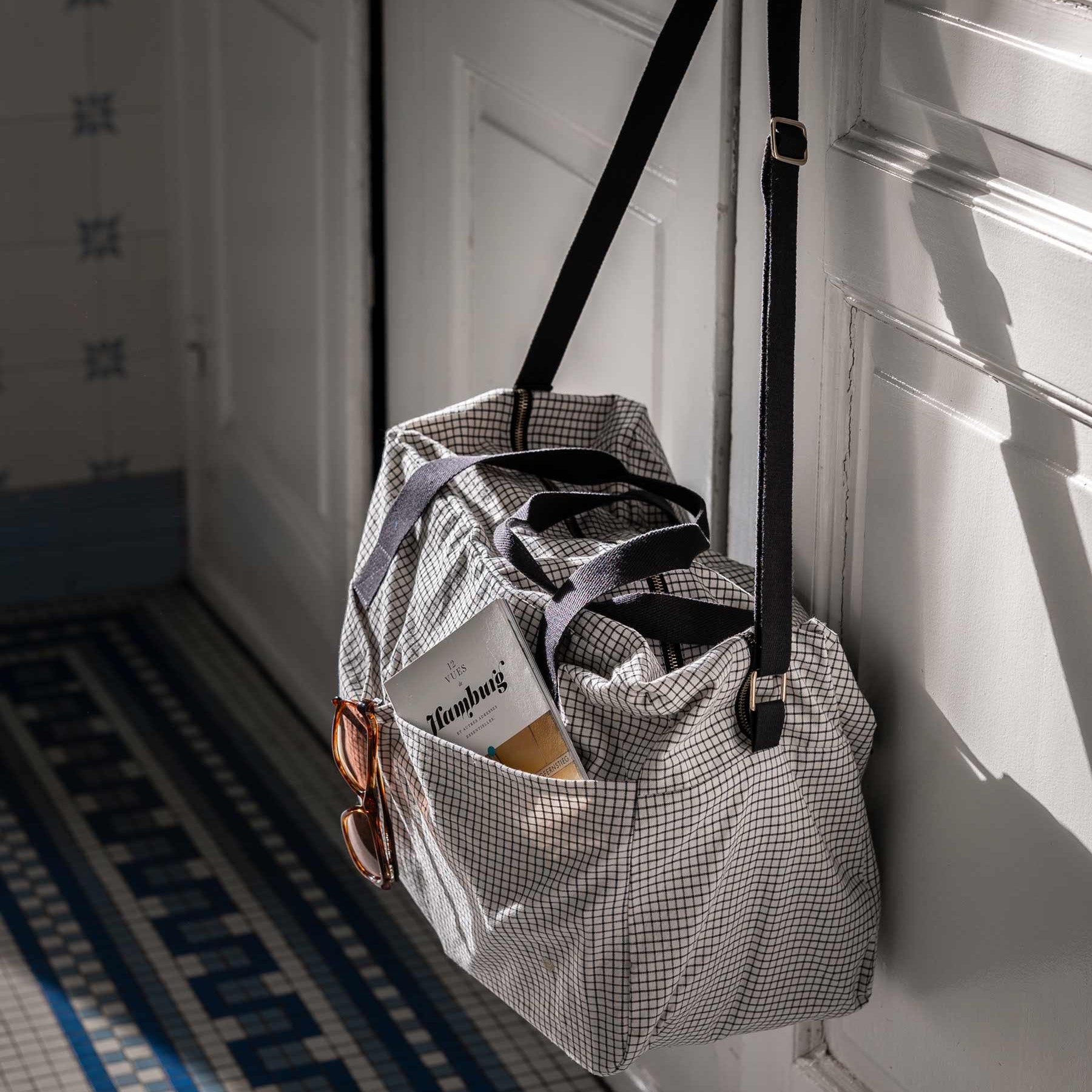 borsa da viaggio gustave caviar, colore gustave caviar, taglia 30 x 42 x 20. design eco-friendly per chi sceglie una moda consapevole