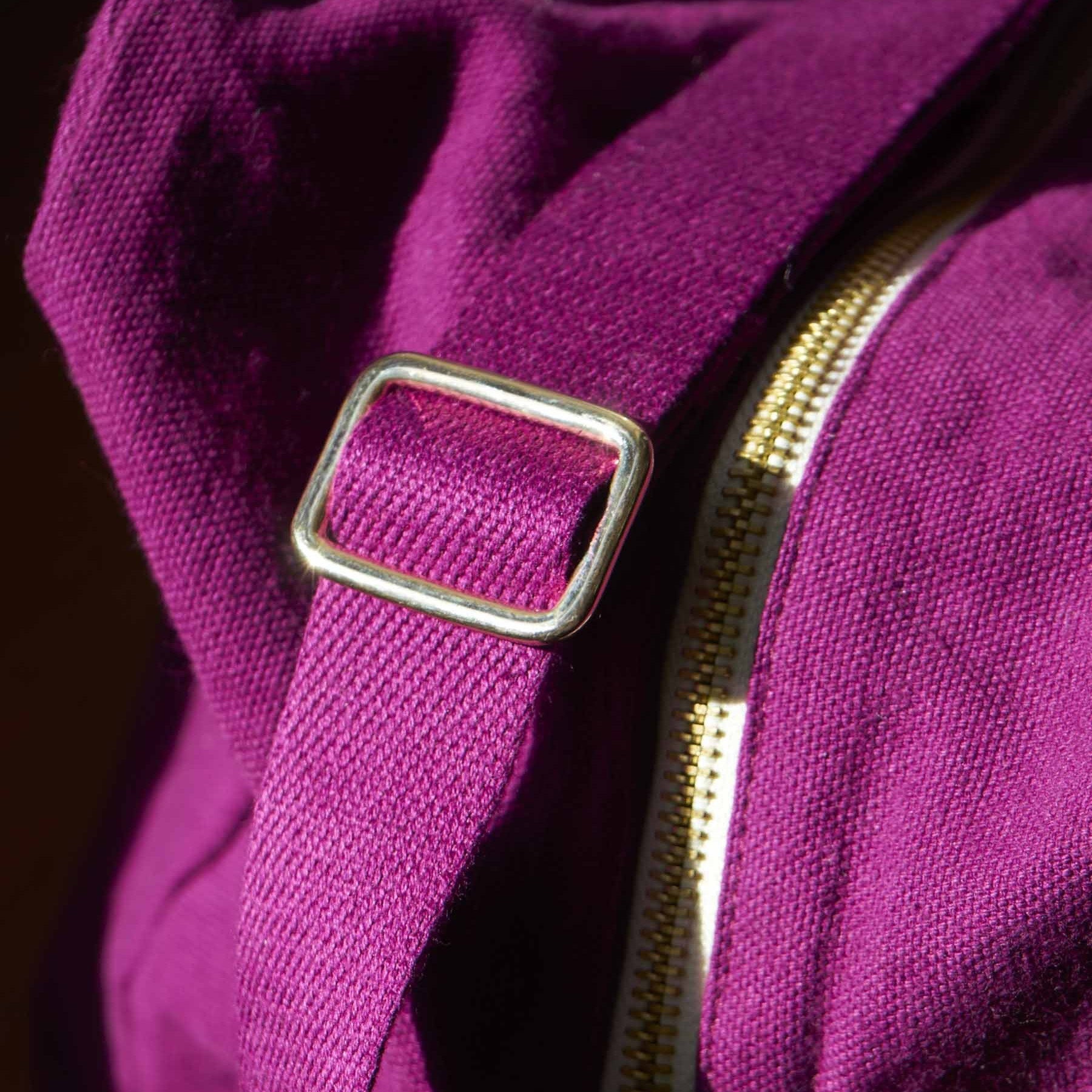 borsa da viaggio iona pioggia viola, colore pioggia viola, taglia 30 x 42 x 20. design eco-friendly per chi sceglie una moda consapevole