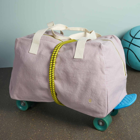 borsa weekend iona pepe rosa, colore pepe rosa, taglia 28 x 42 x 20. realizzata in 100% cotone bio, pensata per viaggiare con stile e sostenibilità