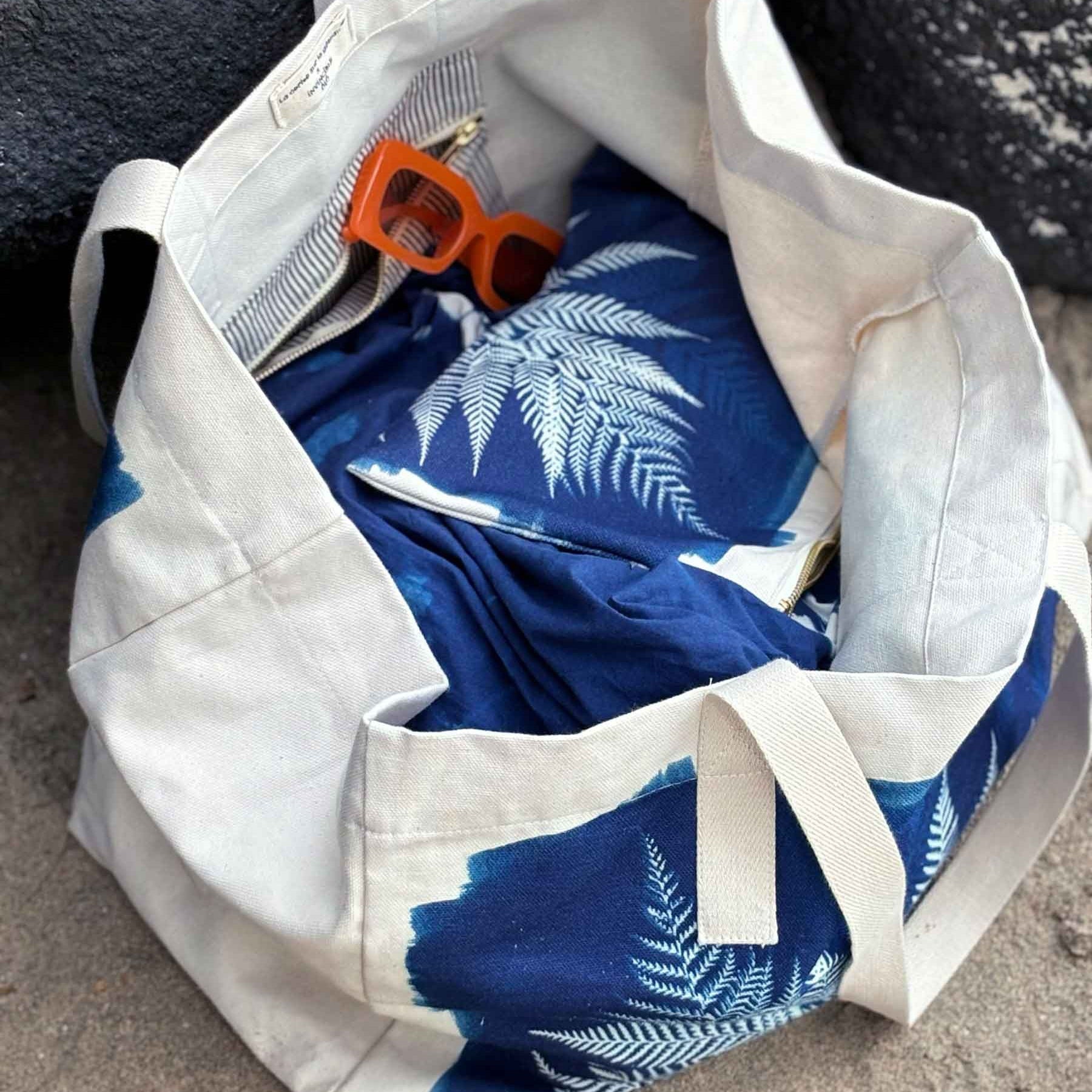 borsa shopper fougere blu, colore blu, taglia 38 x 46 x 18. stile casual per una borsa pratica ed ecologica