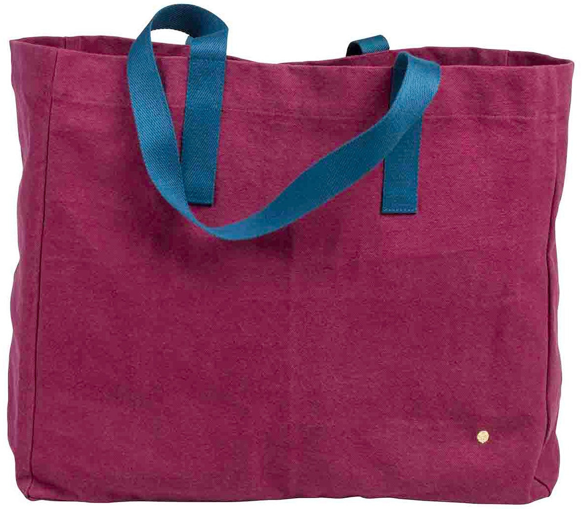 borsa shopper iona vino, colore vino, taglia 38 x 46 x 18. vista frontale della borsa shopping in tessuto ecologico su sfondo neutro
