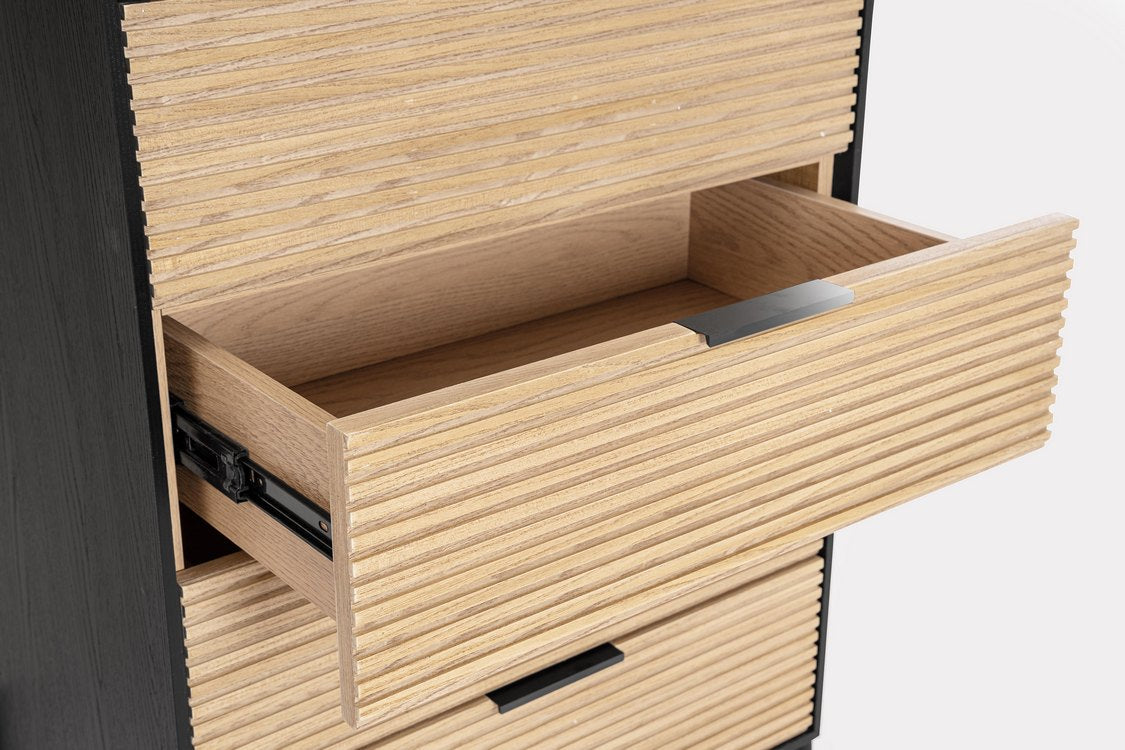 cassettiera allycia in legno di frassino nero e naturale, 64x40x115,5 cm, cassettiera versatile, adatta a diversi ambienti...