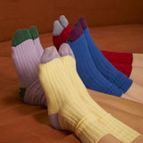 calzini yvette burro, colore burro, taglia 42/45. realizzati in 80% cotone bio, 19% poliammide, 1% elastan, garantiscono comfort e rispetto per l’ambiente