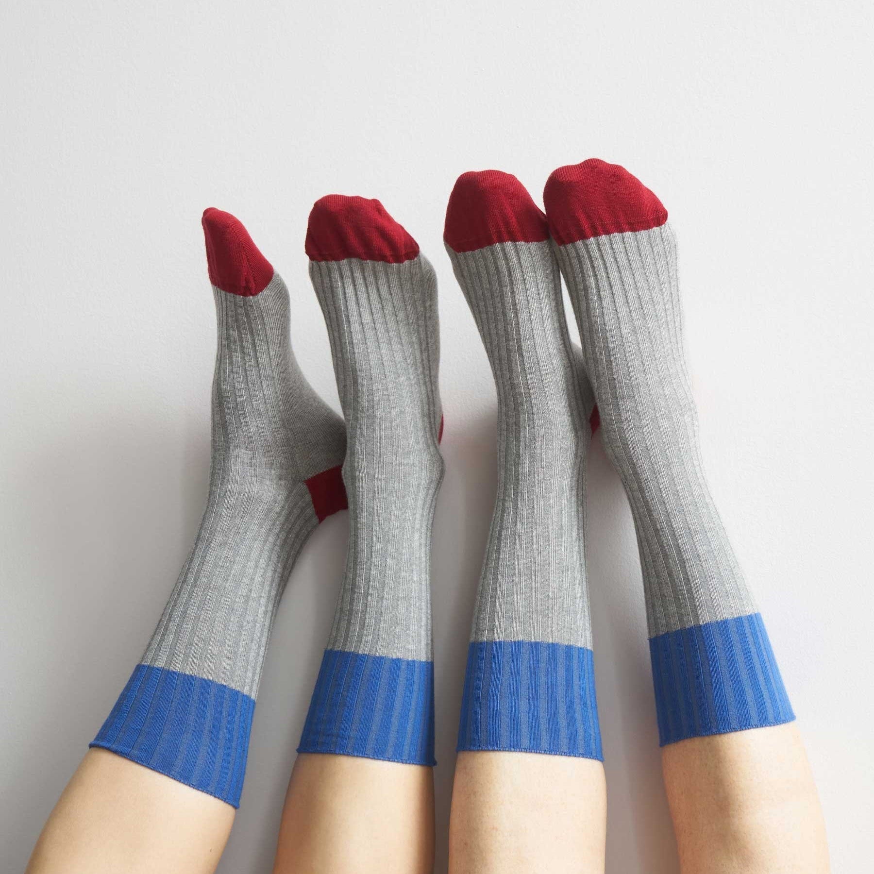 calzini yvette frassino, colore frassino, taglia 42/45. realizzati in 80% cotone bio, 19% poliammide, 1% elastan, garantiscono comfort e rispetto per l’ambiente