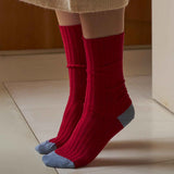 calzini yvette ciliegia, colore ciliegia, taglia 39/41. realizzati in 80% cotone bio, 19% poliammide, 1% elastan, garantiscono comfort e rispetto per l’ambiente