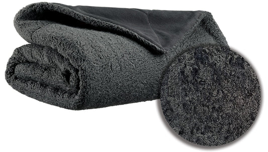 plaid barry frassino, colore frassino, taglia 130 x 160. vista frontale della coperta piegata su sfondo bianco