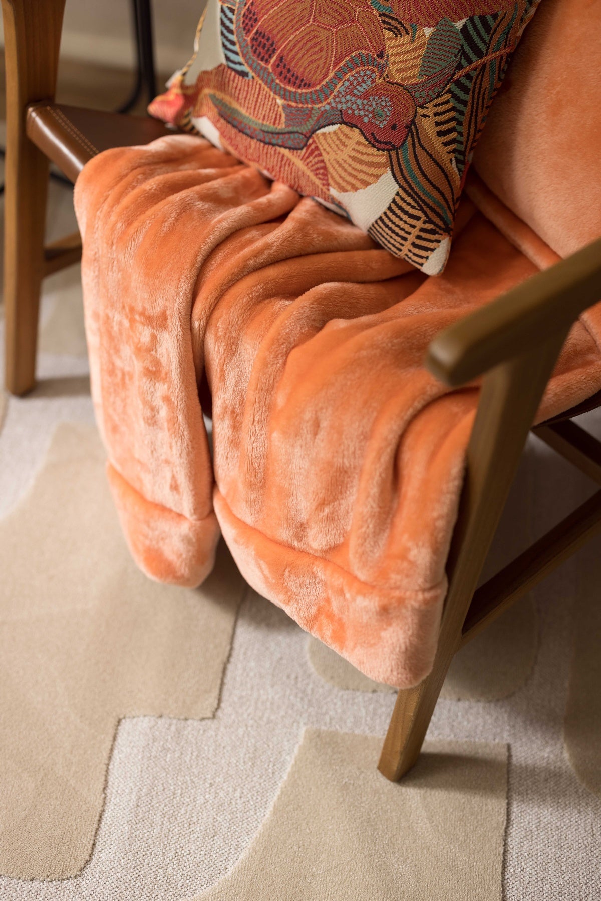 plaid tender papaya, colore papaya, taglia 150 x 200. mantiene il letto caldo nelle notti più fredde