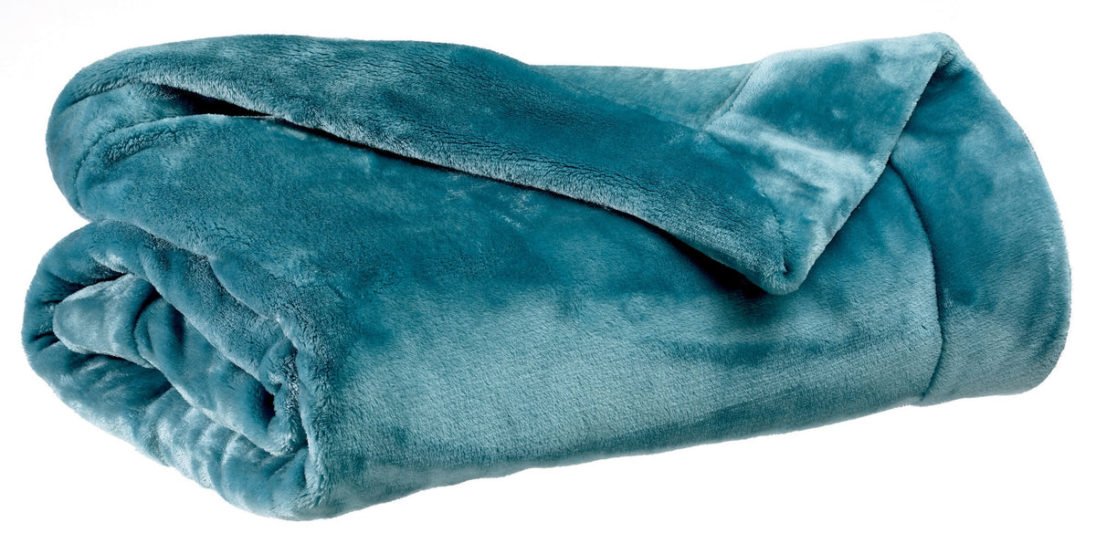 plaid tender quarzo, colore quarzo, taglia 150 x 200. vista frontale della coperta piegata su sfondo bianco