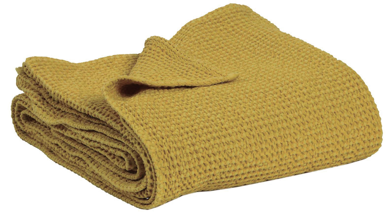 plaid maia badiane, colore badiane, taglia 180 x 260. vista frontale della coperta piegata su sfondo bianco