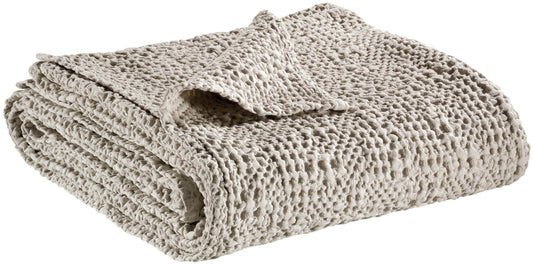 coperta tana lino, colore lino, taglia 180 x 260. vista frontale della coperta piegata su sfondo bianco