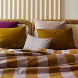 copripiumino malo pepe rosa/noci, colore pepe rosa/noci, taglia 140 x 200. soluzione elegante per proteggere e valorizzare...