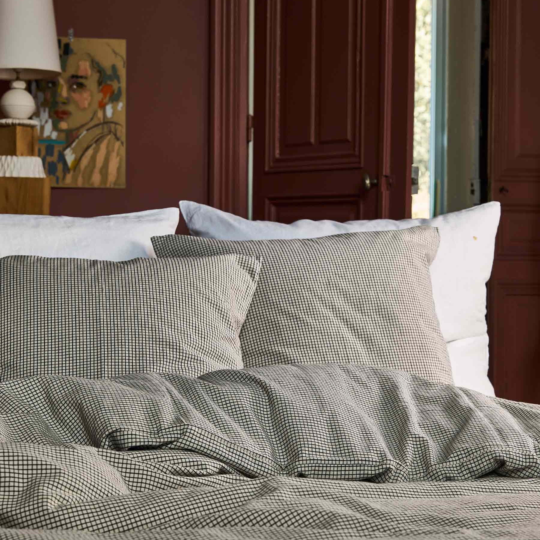 copripiumino gustave caviar, colore gustave caviar, taglia 240 x 260. soluzione elegante per proteggere e valorizzare il...