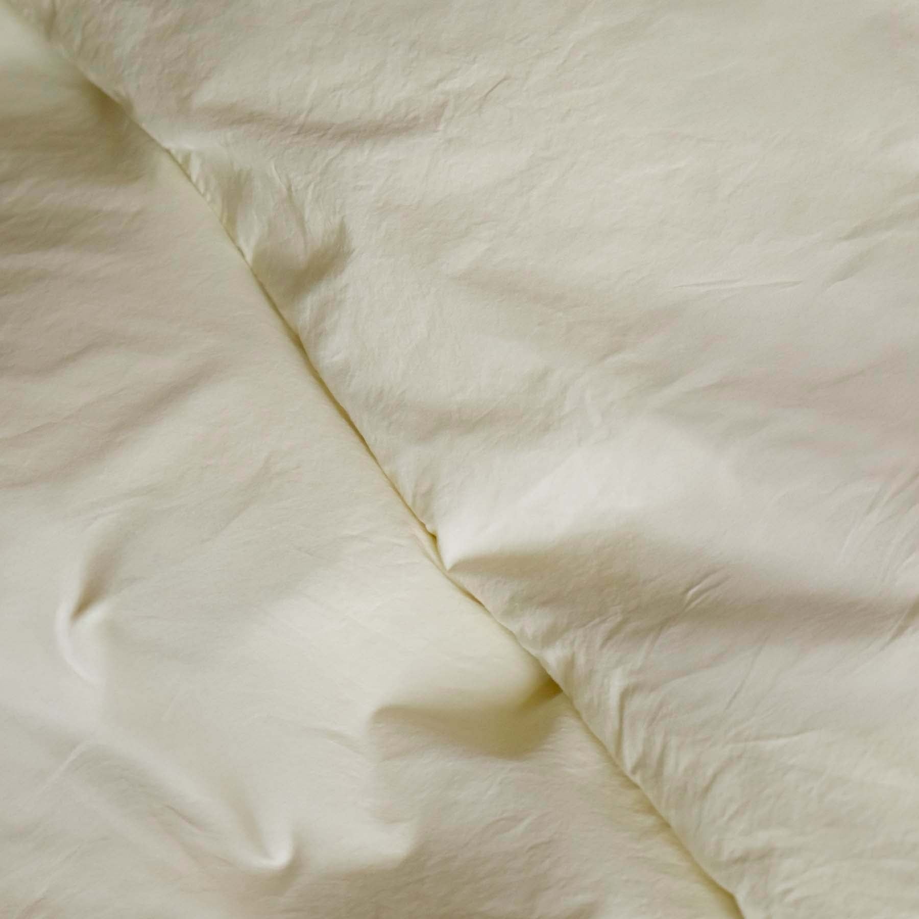 copripiumino celeste vaniglia, colore vaniglia, taglia 240 x 220. facile da cambiare per un look sempre fresco