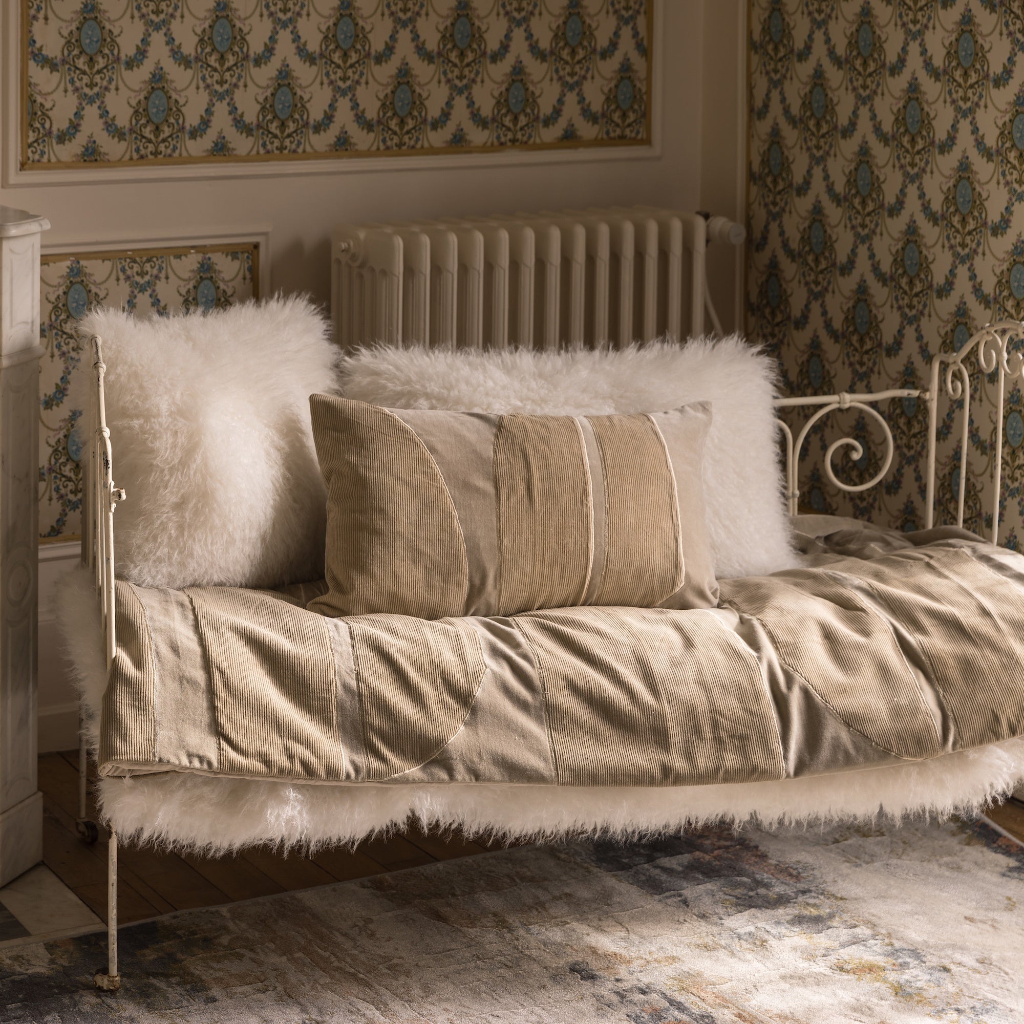 cuscino betani neve, colore neve, taglia 40 x 65. ideale come complemento d’arredo su divani, poltrone o letti