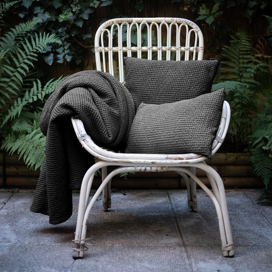 cuscino maia tortora, colore tortora, taglia 30 x 50. ideale come complemento d’arredo su divani, poltrone o letti