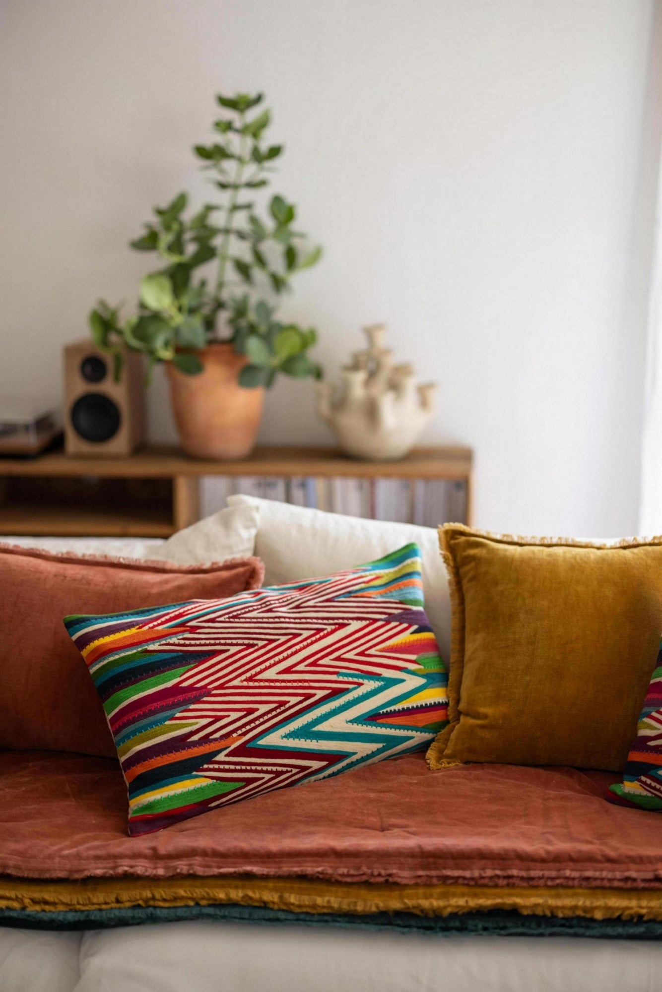 cuscino ricamato zuma multico, colore multico, taglia 40 x 65. design versatile che si adatta a stili moderni e classici