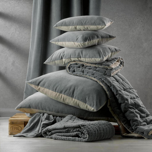 cuscino tinta unita elise absynthe, colore absynthe, taglia 40 x 65. ideale come complemento d’arredo su divani, poltrone o letti