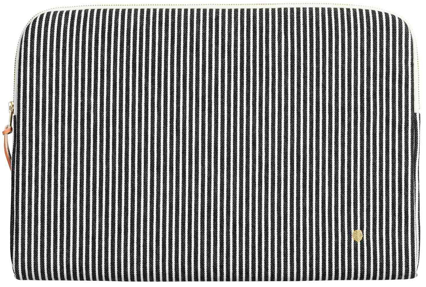 custodia per computer basile caviale, colore caviale, taglia 15-16"". vista frontale della custodia in tessuto eco su sfondo neutro