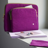 custodia ipad iona pioggia viola, colore pioggia viola, taglia 19 x 26 x 3. dettaglio del prodotto da bagno