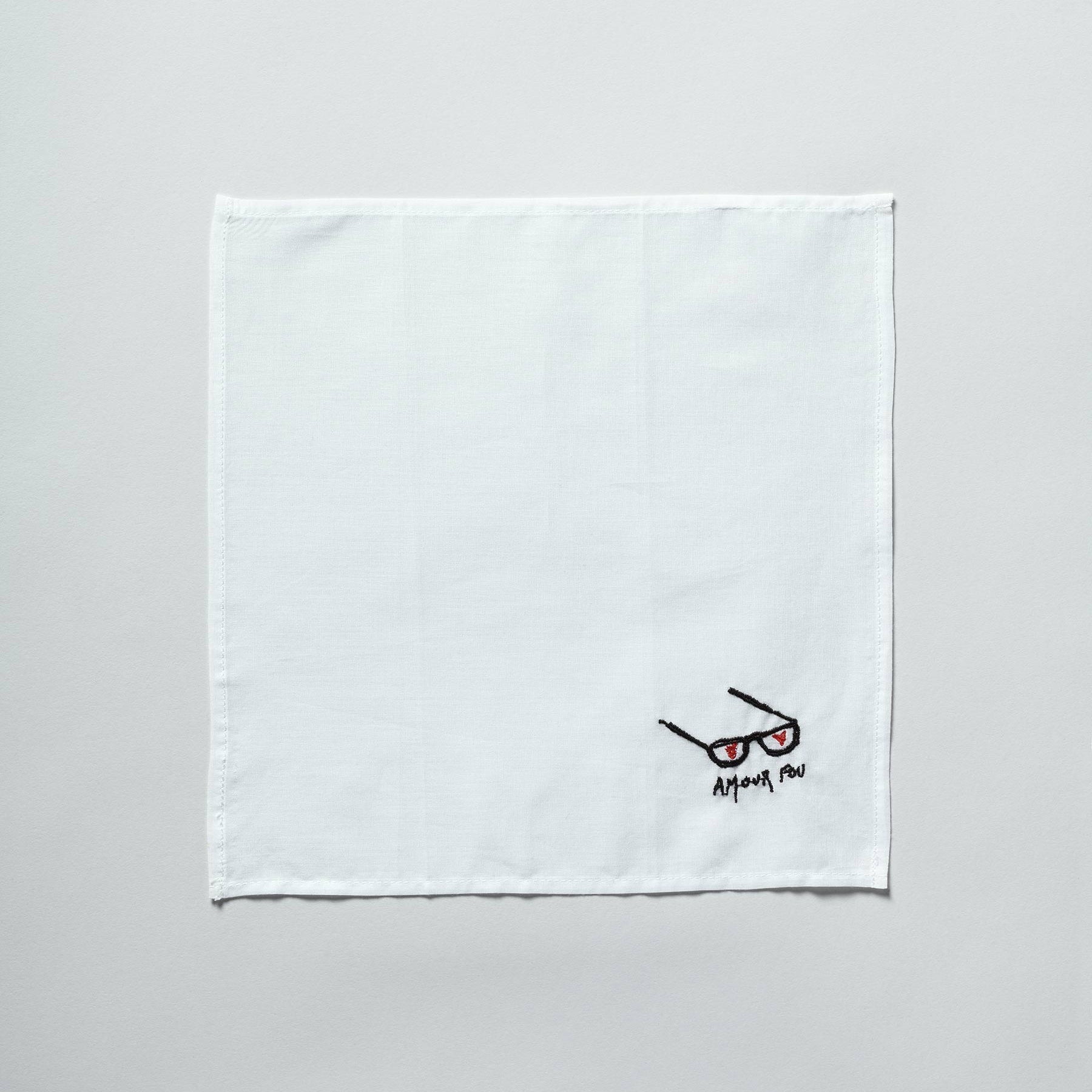 fazzoletto hankie amour nero, colore nero, taglia 25 x 25. dettaglio del prodotto da bagno