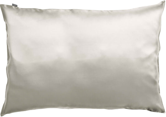 federa ashley perla, colore perla, taglia 50 x 75. federa per cuscino in tessuto naturale mostrata su fondo neutro