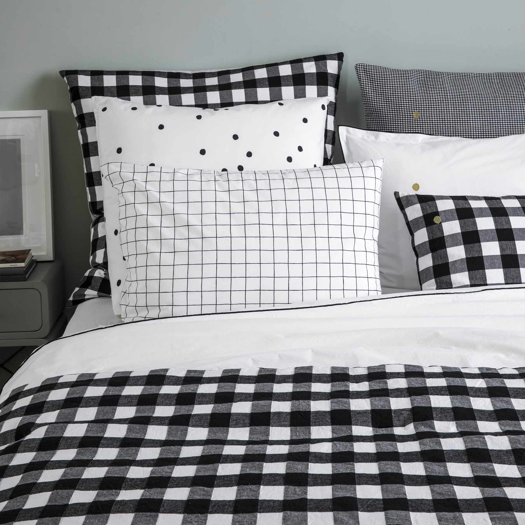 federa odette milk, colore milk, taglia 50 x 70. chiusura pratica e discreta per un effetto pulito e ordinato