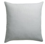 federa kala perla, colore perla, taglia 65 x 65. federa per cuscino in tessuto naturale mostrata su fondo neutro