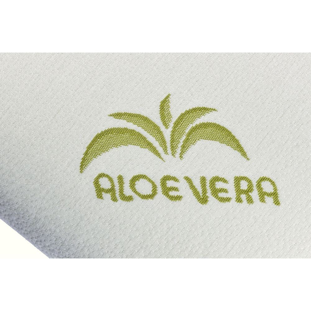 guanciale supermemory15, vista ambientata su letto con biancheria coordinata