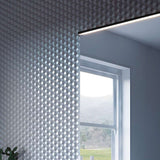 profilo illuminazione led walk bagno 600 mm nero opaco, dettaglio della luce LED integrata con finitura cromata