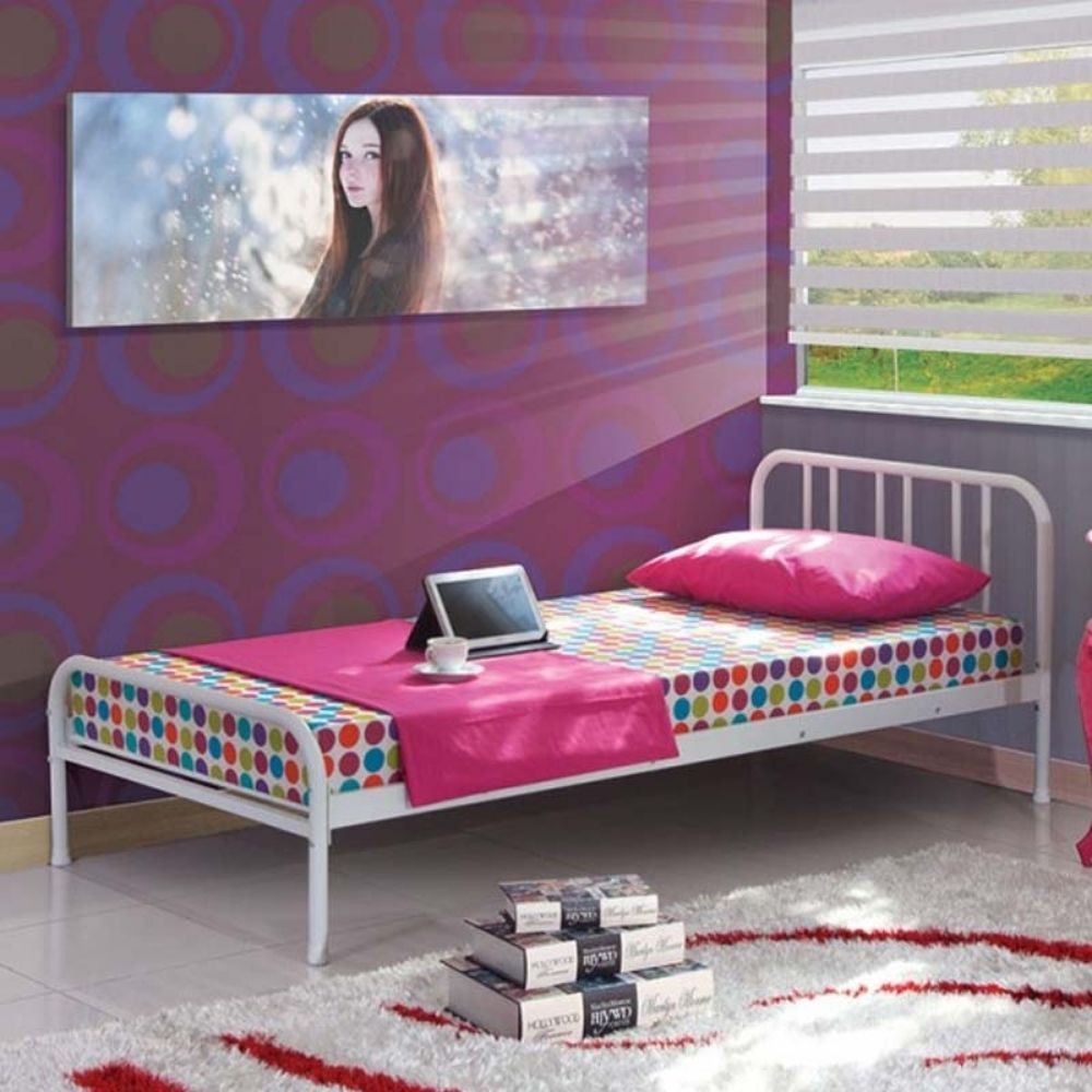 letto singolo genoa in metallo bianco, letto singolo in ferro battuto, ideale per camerette o camere ospiti