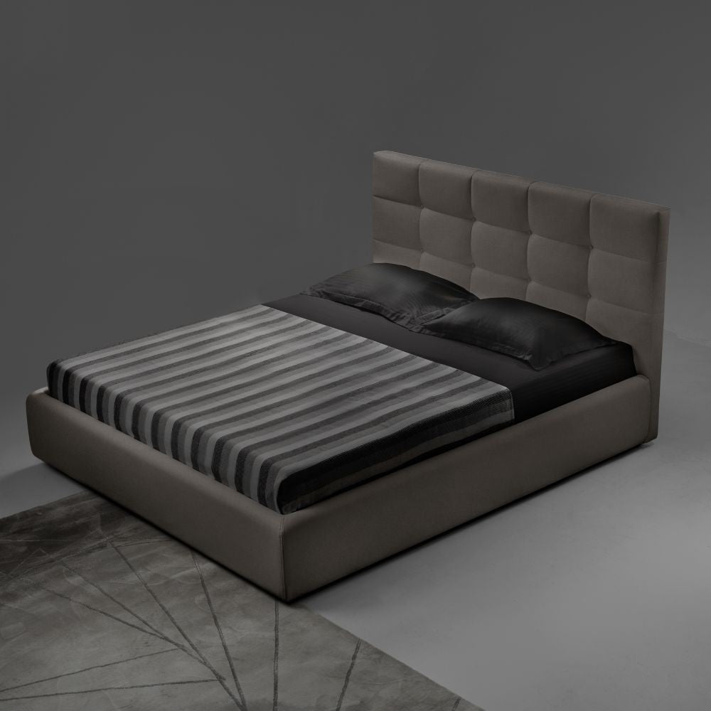 letto matrimoniale contenitore napoli tessuto tortora, ambientazione d’arredo con il prodotto protagonista