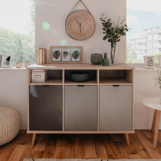 credenza epik 51 rovere antracite grigio 3 ante 120x40x88,3, vista ambientata in soggiorno, sala da pranzo o ingresso