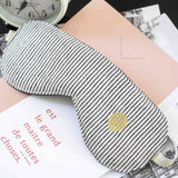 maschera da notte finette caviar, colore finette caviar, taglia 8 x 20. perfetta per bloccare la luce e favorire un riposo rigenerante