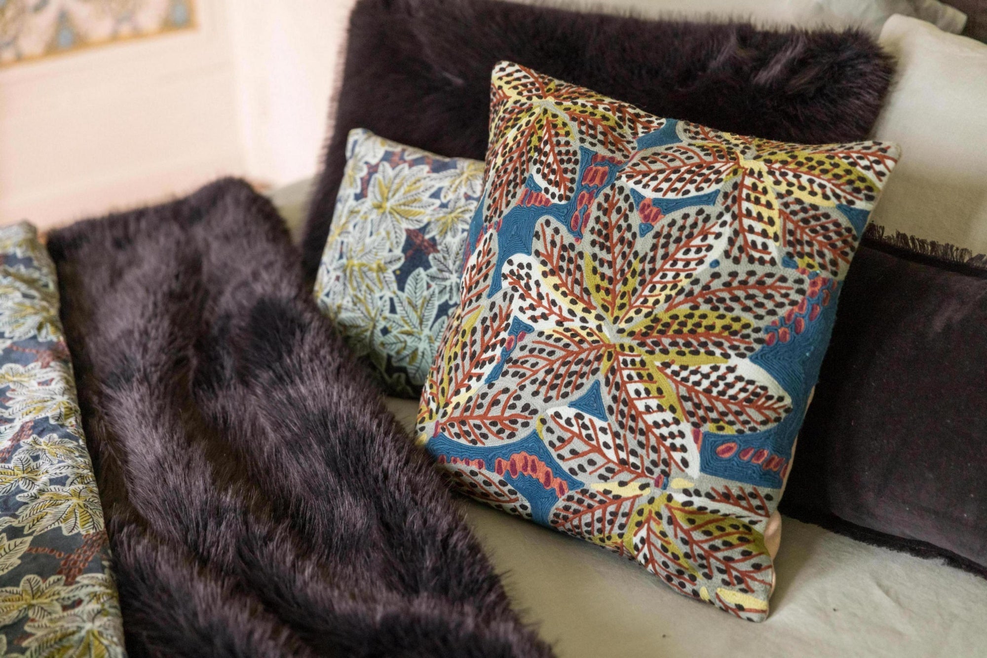 maxi plaid riciclato nolan caviale, colore caviale, taglia 180 x 220. versatile e pratico per ogni angolo della casa, dal...