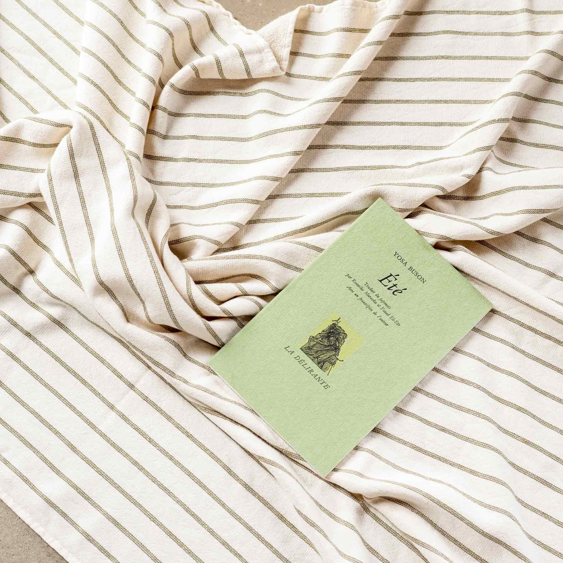 maxi telo da bagno marina muschio, colore muschio, taglia 160 x 100. ampia superficie per un’asciugatura completa