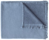 maxi telo da bagno luna bluetiful, colore bluetiful, taglia 160 x 100. telo da bagno piegato in modo ordinato su fondo bianco