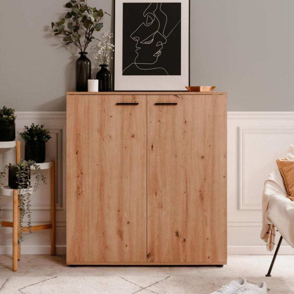 scarpiera satos02a rovere 2 ante e 8 ripiani, vista ambientata in corridoio o zona servizio